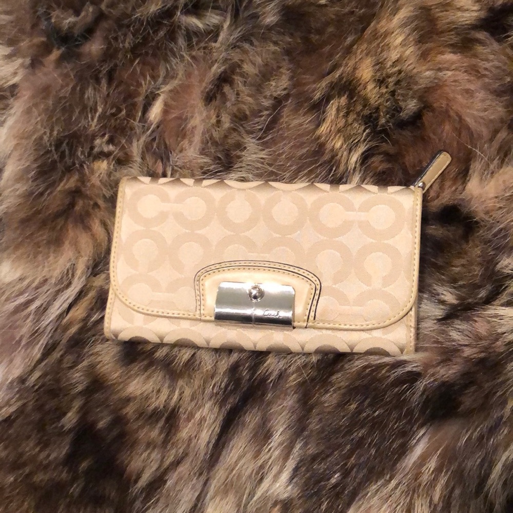 Coach wallet